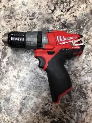 Milwaukee Tools 2404-20 (fc1011031) • $59.99