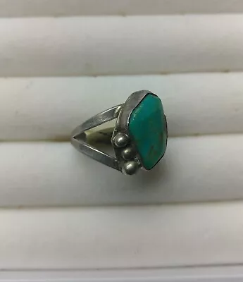 Vintage Native American Sterling Silver Turquoise Ring ! Size 6 Look ! • $44.99