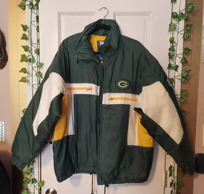 Vintage Pro Player Green Bay Packers Puffer Jacket Size Large • $50