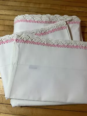 Vintage White Flat Sheet & Pillowcases Pink Crocheted Trim - Sheet 81x108” NOS • $42