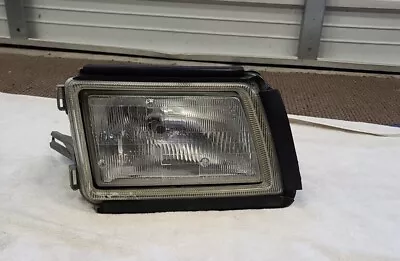 86-91 Mercedes W126 C126 SEC Driver RIGHT Headlight Pre-owned OEM 1268201259 • $305