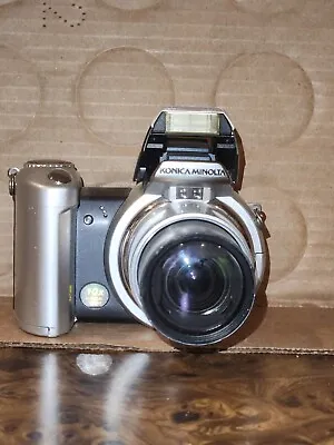 Konica Minolta DiMAGE Z2 4.0MP Digital Camera - Silver • $25
