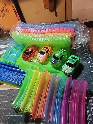 Mindscope  Twister Track Multi Color Lot Of Rails And Trax Racing Cars • $24