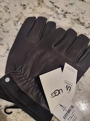 Leather Mens Ugg Gloves • $60