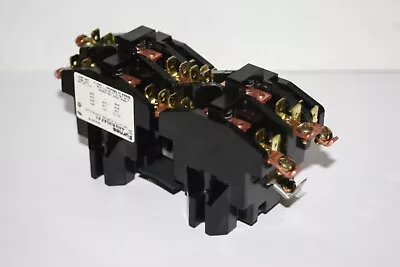 Siemens Furnas 44NB30AF41 Hoist Reversing Contactor 3P Open 1Ph 1.5HP 240V • $28