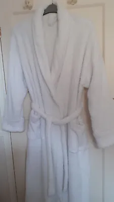 Ladies White Fleece 50   Dressing Gown Size 15/16 By Marks & Spencer Worn Once • £14