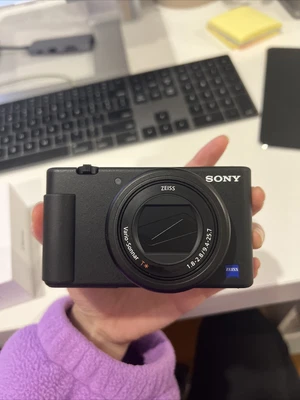 $610 • Buy Sony ZV-1 Digital Vlog Camera, Wide Angle Lens, Camera Case Bundle