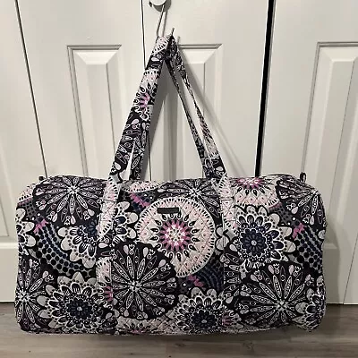 Vera Bradley Mimosa Medallion Traveler XL Quilted Duffle Bag. Very Clean! • $49.99