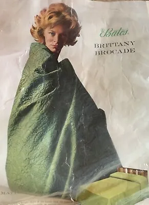 Vintage 70's NOS Bates Brocade Double Bedspread 110 X 96  • $95