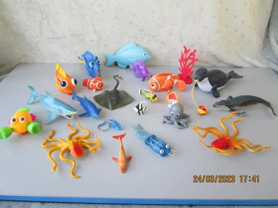£4.99 • Buy Vintage Made In HONG KONG Toy Marine Animals, Sharks, Octopus, Finding Nemo ,ray