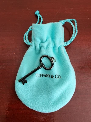 £162.23 • Buy TIFFANY & CO T & CO Ti TITANIUM BLACK KEY PENDANT. W/POUCH