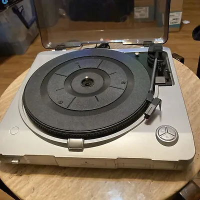 Innovative Tech USB Turntable Vinyl Record Player ITUT-201 Without USB • $22