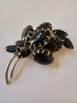 Vintage SIGNED WEISS Opaque Black Cabochon & RHINESTONE PIN BROOCH! • $24.95