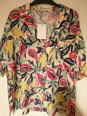 $45.65 • Buy Pull And Bear Multicoloured Floral Shirt Size M/L