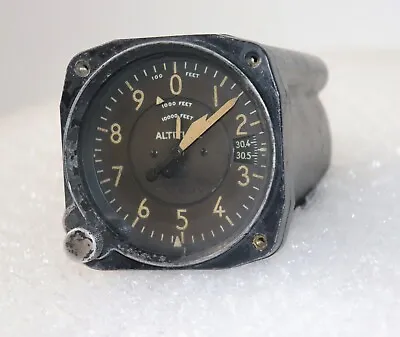 Vintage Kollsman Altimeter Works PN 371K-05 • $96