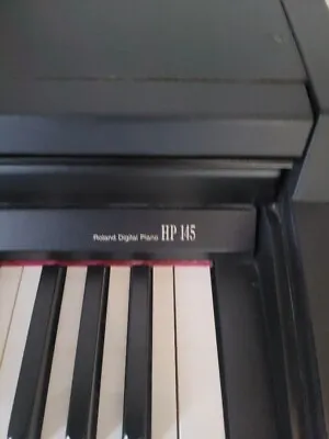 $1000 • Buy Roland Electric Piano HP145