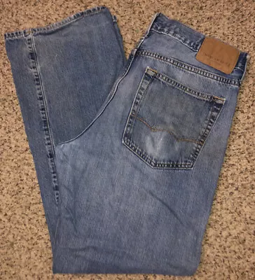 American Eagle Means Jeans 34x32 • $15