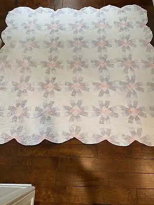 Vintage Hand Quilted Shabby Chic Style Wedding Ring Quilt • $65