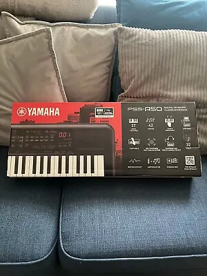 Yamaha PSS-A50 37 Keys 40 Voices Portable Keyboard - Black • £70