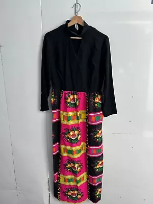 Vintage 70s Floral Maxi Dress Black Multicolor Medium • $25