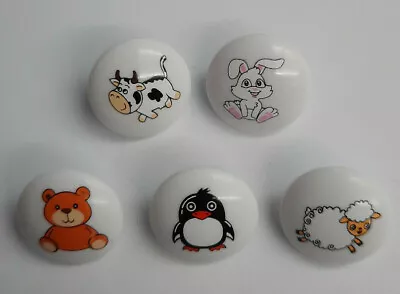 Novelty Buttons White Picture 15mm Shank Button 5 Designs - 15% Multibuy • £2.95