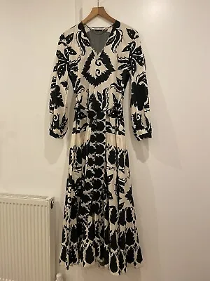 NWOT Zara - Black/Cream Long Sleeve Maxi Dress - Medium • £29.99