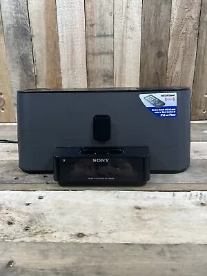 SONY Dream Machine Alarm Clock Radio FM/AM IPhone Apple IPod Dock ICF- C1iPMK2 • £10