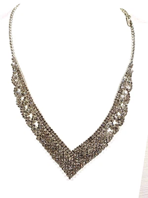 $9.97 • Buy Silver Tone Rhinestone V Shape Glitzy Statement Necklace 20 Inches