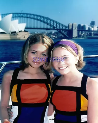 The Olsen Twins In Sydney Australia Wonderful 8x10 Photo • £4.77