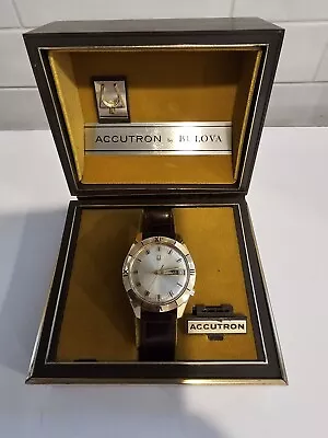Vintage 14K Solid Gold Bulova Accutron Day Date Mens Wrist Watch Original Box • $2300