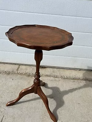 CHIPPENDALE Vintage Mahogany Pie Crust Table/ Wine Table  Leather Top • $140