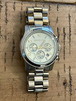 Michael Kors Mid-Size Runway MK5055 Wrist Watch For Women • $19