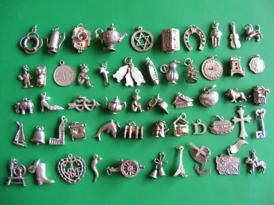 £7.99 • Buy Q) Vintage Sterling Silver Charms Charm Teapot Cat Train Pixie Ark Boot Boat 