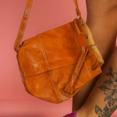 Vintage Tan Leather Drawstring Pouch Shoulder Bag Backpack  • £16