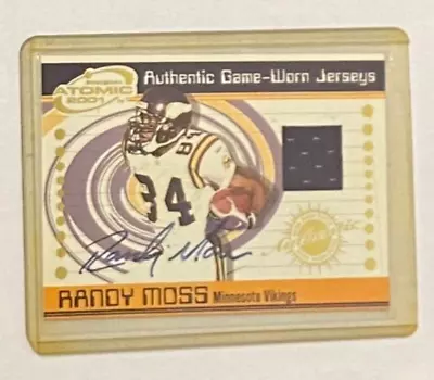 2001 Pacific Prism Atomic Jerseys #46 Randy Moss Autographed Card • $26