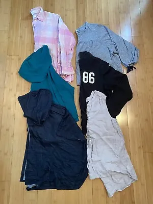 Lot Of 6 Womens Clothes Gap Between Me&You Tresics Victoria Secret Pink Tahari • $35