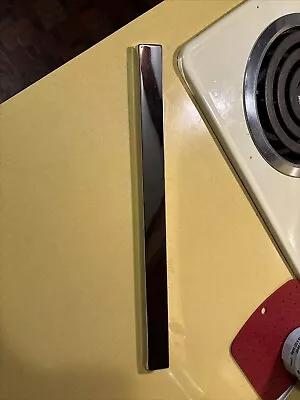 Vintage Frigidaire Stove Oven Range 16 1/2  L Door Handle Grip W/ Hardware • $25