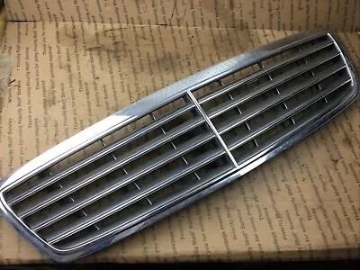 01 - 07 Mercedes W203 Front Upper Grill Assembly Chrome Oem 2038800183  • $43.70