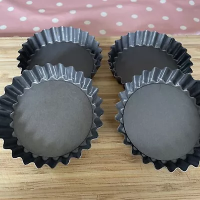 4 Non Stick Loose Bottomed Tart Tins - Approx 9.5cm Wide • £10