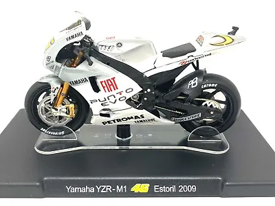 1:18 Scale Valentino Rossi Model Yamaha YZR M1 Moto GP Bike Estoril 2009 Version • £14.99