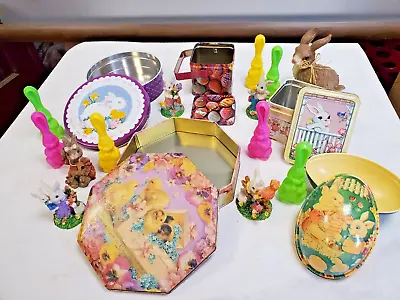 VTG 18 Pieces/ Easter Tins / Rabbits (542) • $12.99