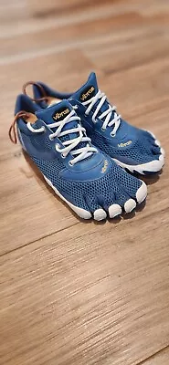 VIBRAM Men's  Fivefingers  Grey/Blue Running Shoes Size 41 US Size 8 • $15.50