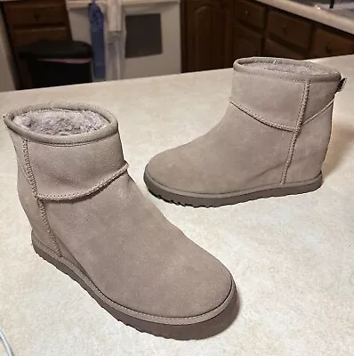 UGG Women's Classic Femme Mini Boots Size 7 Hidden Wedge Heel 1104609 Caribou • $69.99