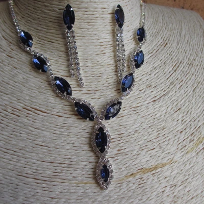 £7.99 • Buy Lovely Crystal & Diamante Necklace And Earring Set Wedding,Bride,Party UK Seller