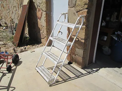 Steel Boarding Ladder For 4' Step-Up For Military Vehicle Or Trailer Used Nic • $125
