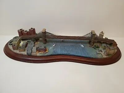 Danbury Mint Brooklyn Bridge New York City 21  Diorama Figurine  • $209.99