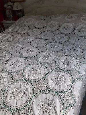 Vintage Crochet / Embroidered Bedspread Cream Cotton Large • £25