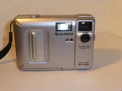 FUJIFILM MX-1200 Digital Camera  1.2 Meg Circa 1999  FULLY WORKING   (184) • $31.05
