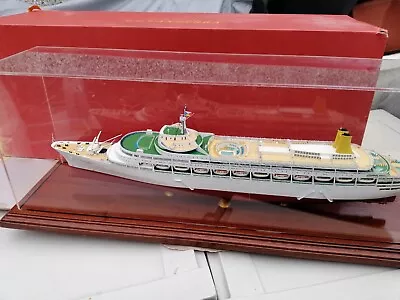 Official P&o Canberra Model Cruise Presentation Model Large • £3000