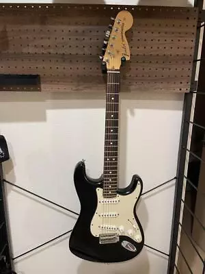 Fender USA Hghway One Stratocaster / Electric Guitar W/ Original SC Made In USA • $1731.90